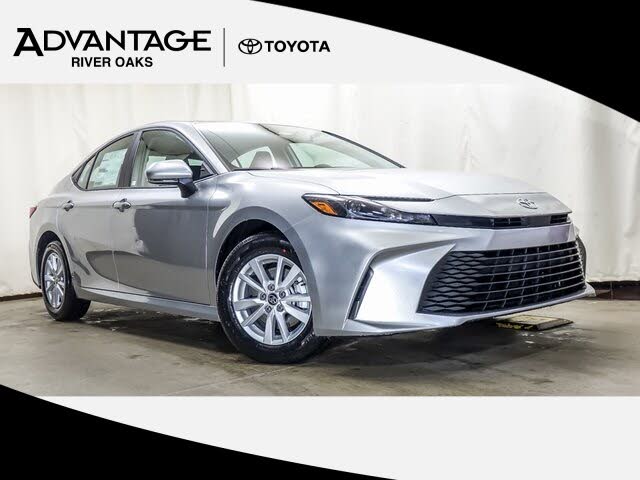 2026 Toyota Camry LE FWD