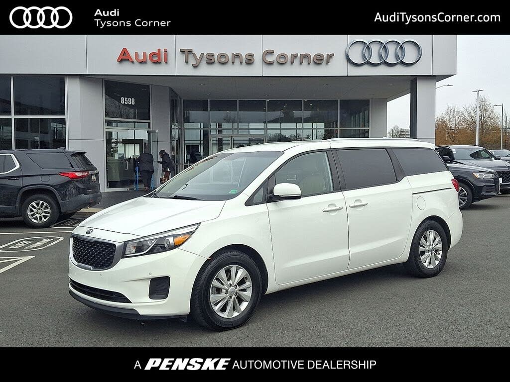 2017 Kia Sedona LX