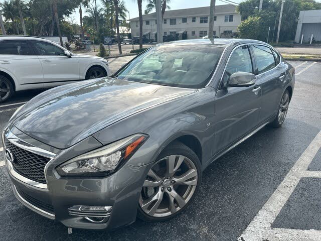 2018 INFINITI Q70L 3.7 Luxe RWD