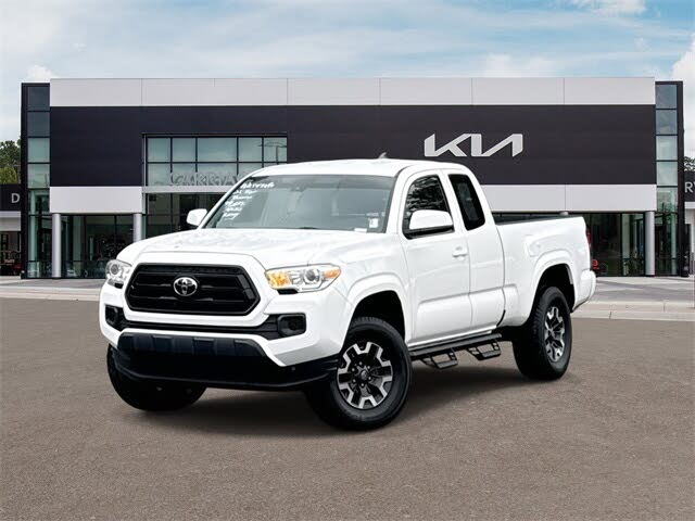 2022 Toyota Tacoma SR V6 Access Cab RWD