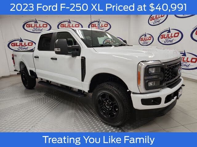 2023 Ford F-250 Super Duty XL Crew Cab 4WD