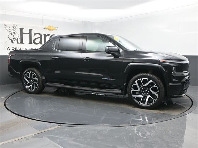 2024 Chevrolet Silverado EV RST e4WD