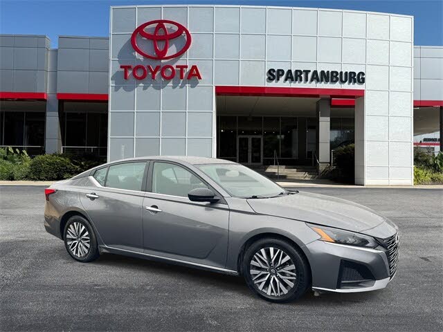 2024 Nissan Altima 2.5 SV FWD