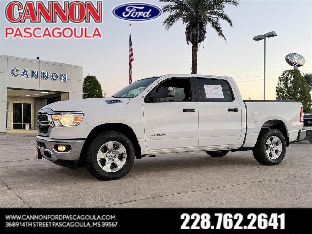 2024 RAM 1500 Big Horn Crew Cab 4WD