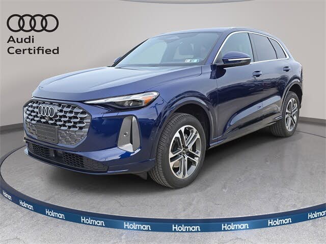 2025 Audi Q5 quattro Premium 40 TFSI