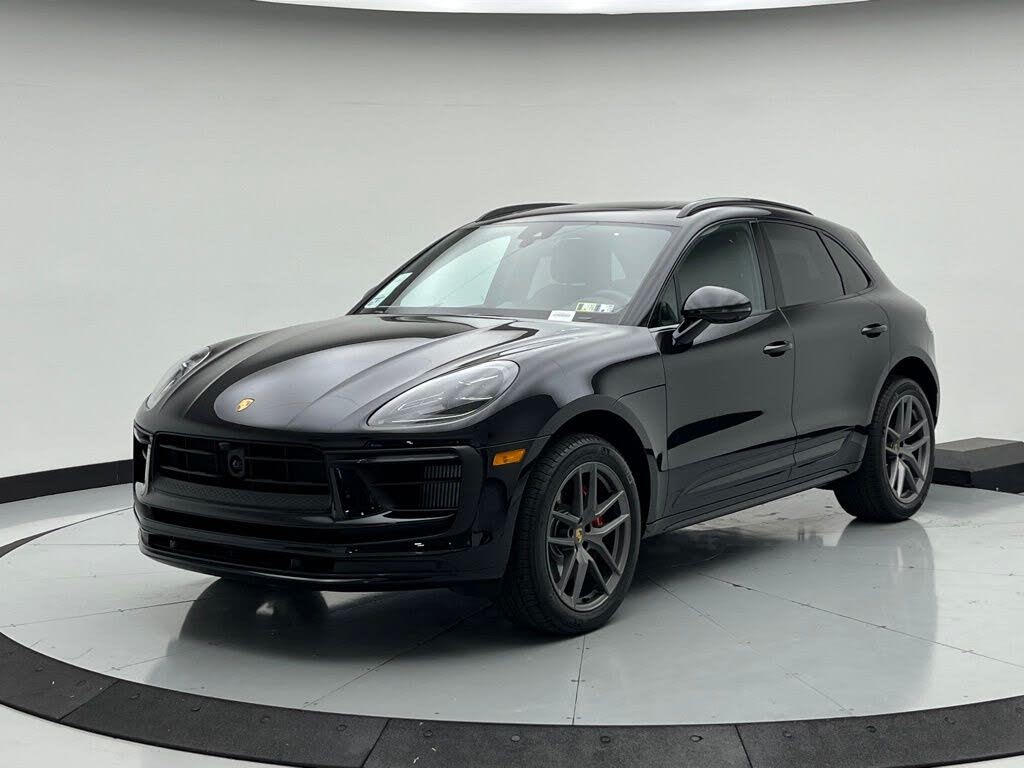 2025 Porsche Macan S AWD