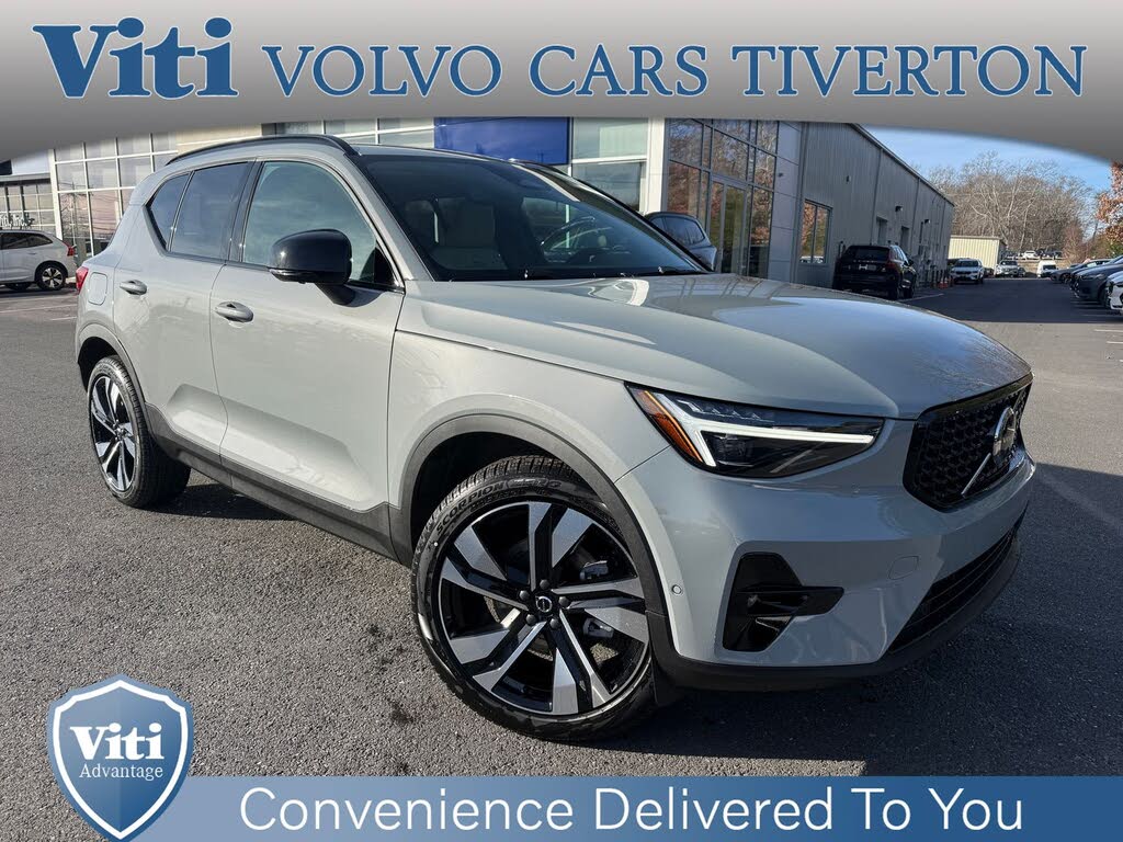 2026 Volvo XC40 B5 Ultra AWD