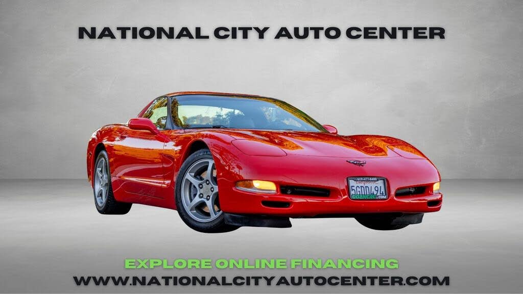 2004 Chevrolet Corvette Coupe RWD
