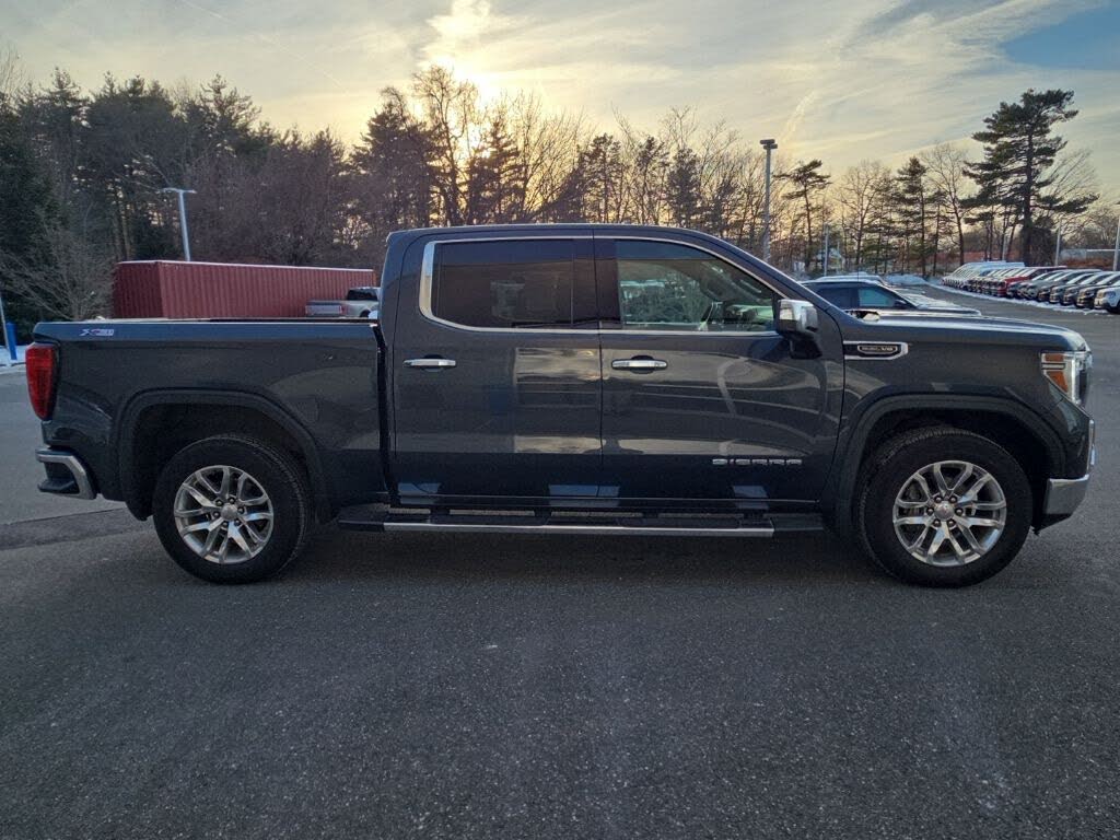 2021 GMC Sierra 1500 SLT Crew Cab 4WD
