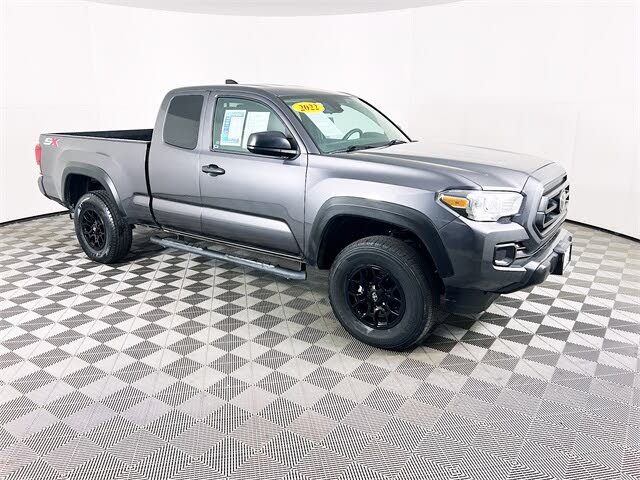 2022 Toyota Tacoma SR V6 Access Cab RWD