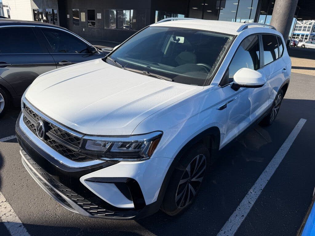 2022 Volkswagen Taos SE FWD