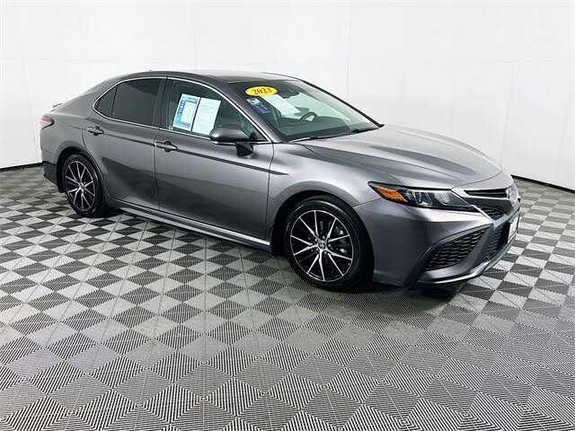 2023 Toyota Camry SE FWD