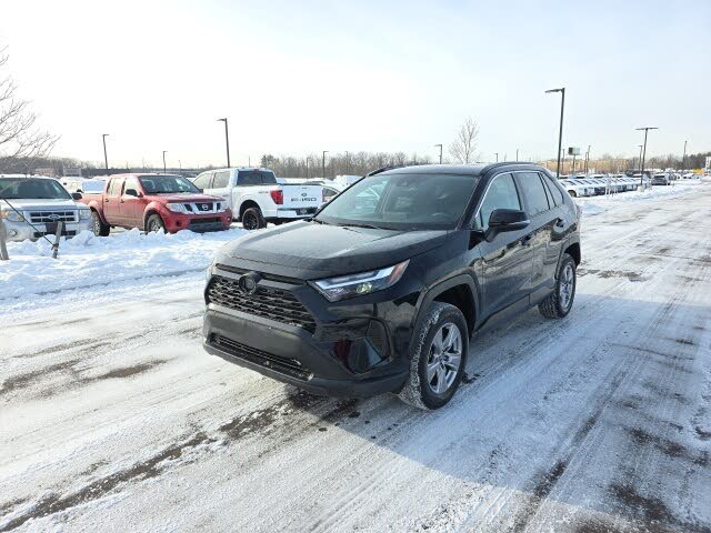 2024 Toyota RAV4 XLE FWD