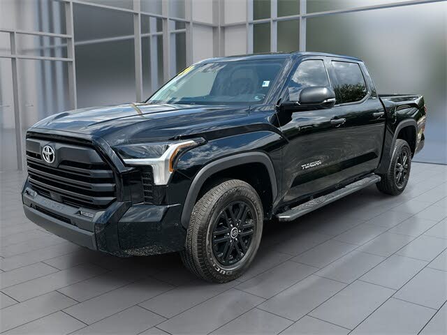 2024 Toyota Tundra SR5 CrewMax Cab 4WD