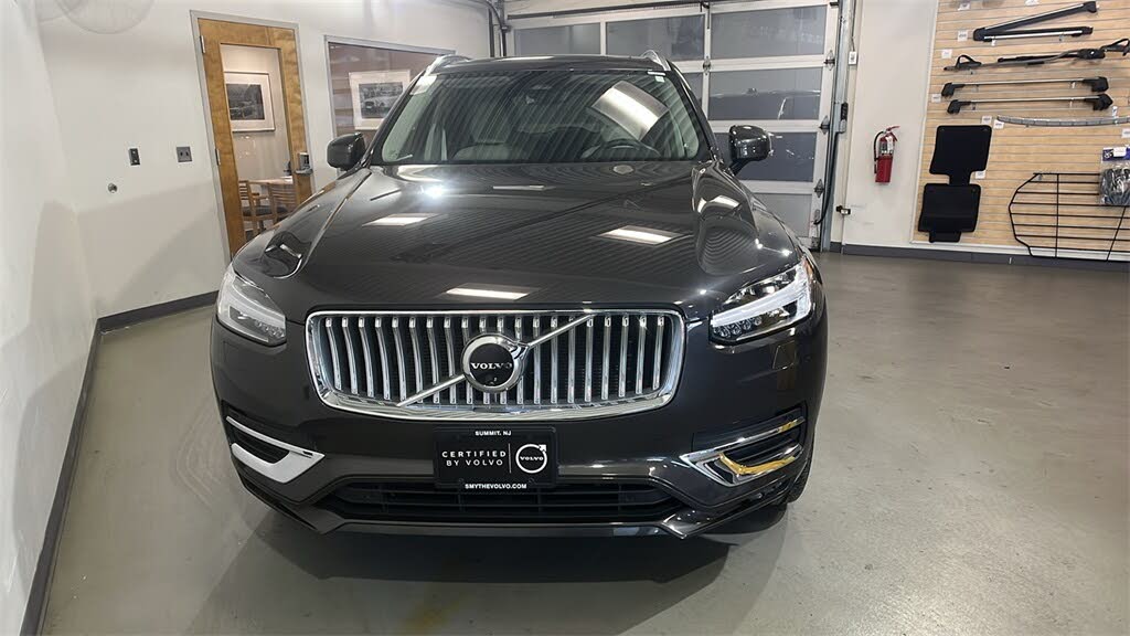 2024 Volvo XC90 B6 Plus Bright Theme 6-Passenger AWD