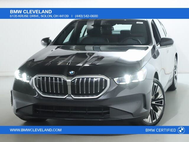 2025 BMW 5 Series 530i xDrive