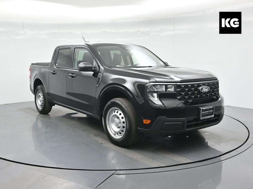 2025 Ford Maverick XL SuperCrew FWD