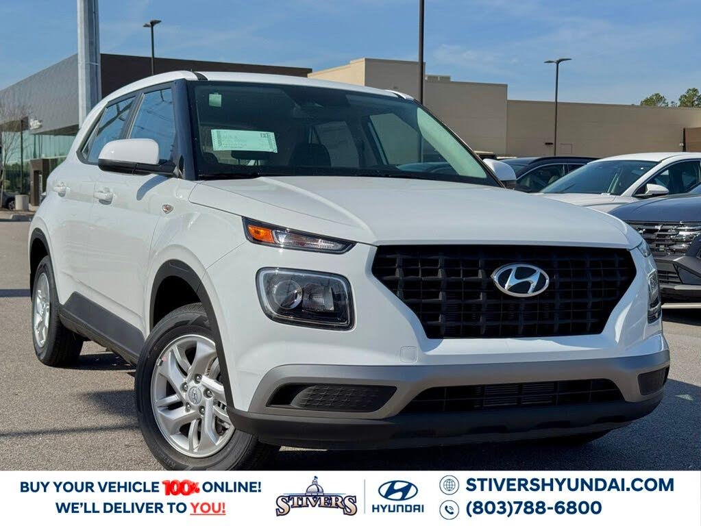 2025 Hyundai Venue SE FWD