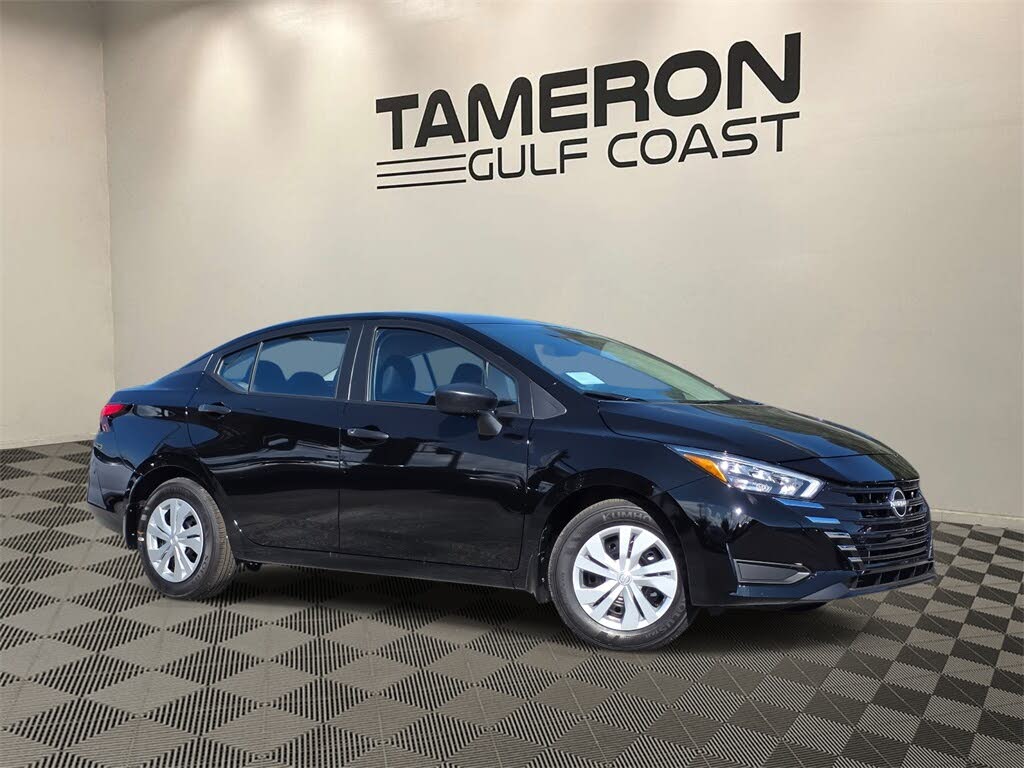 2025 Nissan Versa S FWD