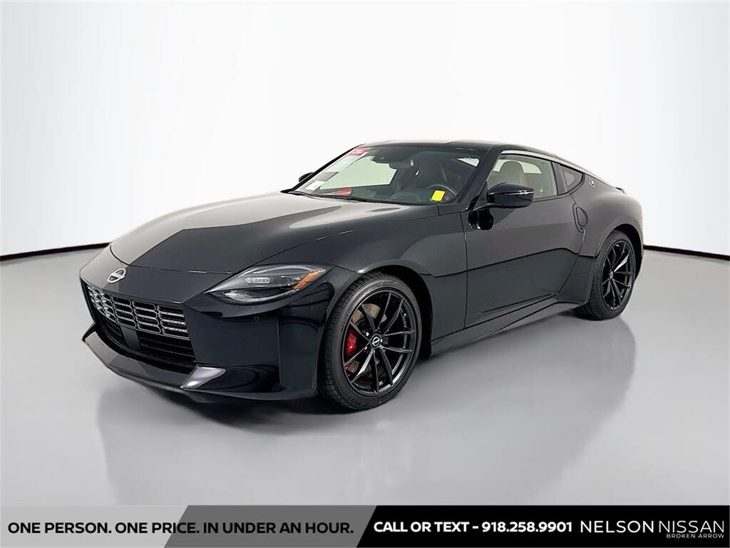 2025 Nissan Z Performance RWD