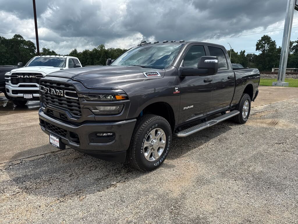 2025 RAM 2500 Big Horn Crew Cab 4WD