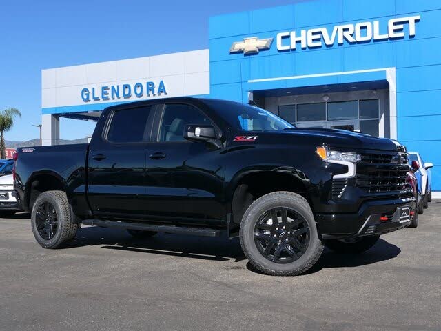 2026 Chevrolet Silverado 1500 LT Trail Boss Crew Cab 4WD