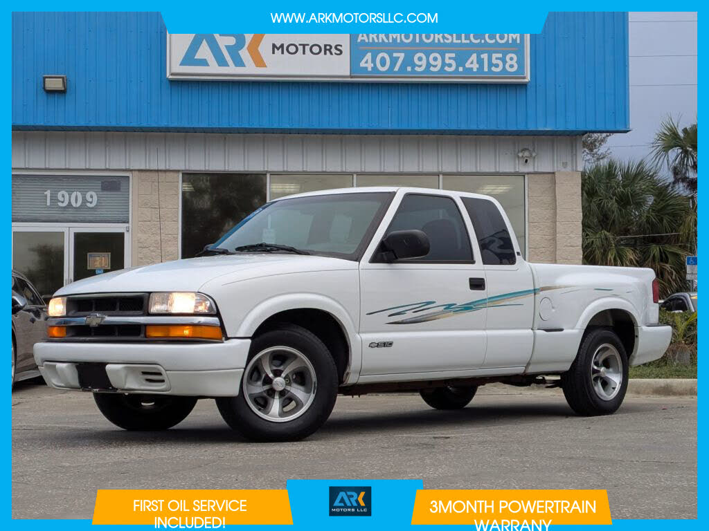 2000 Chevrolet S-10 LS Xtreme Extended Cab RWD