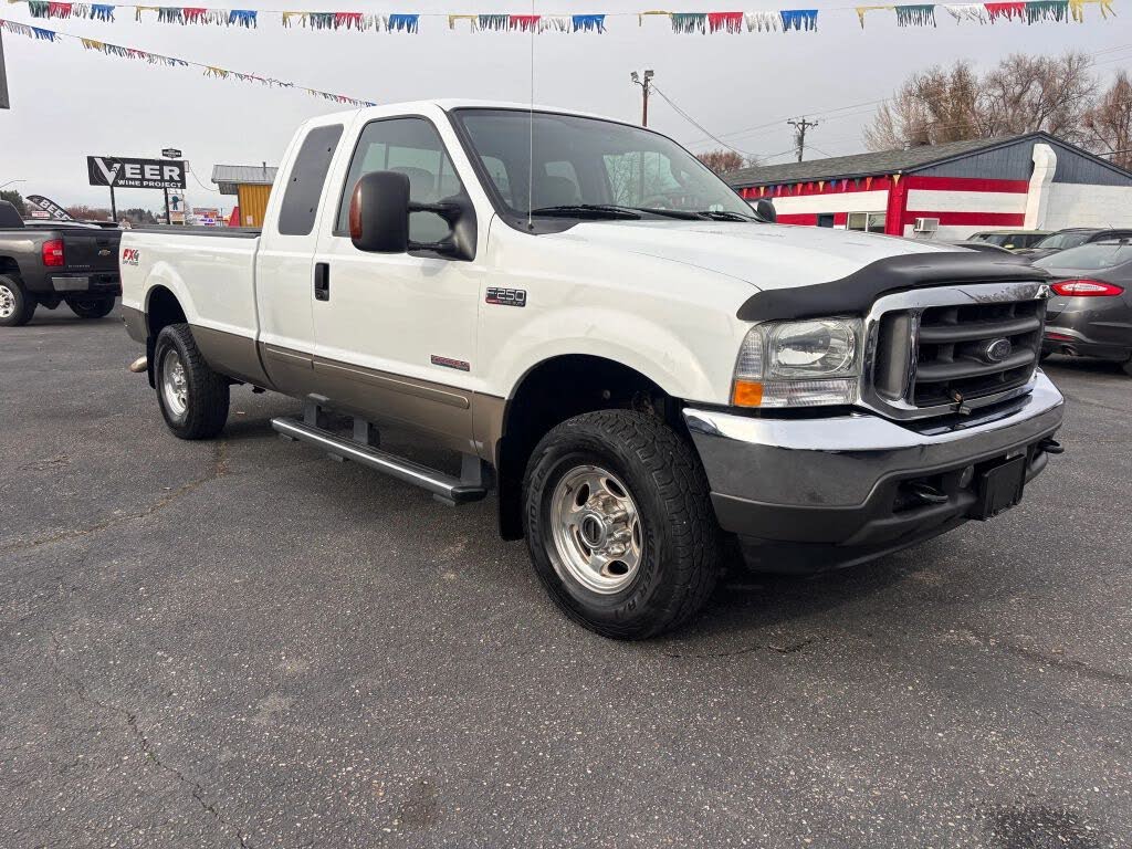 2004 Ford F-250 Super Duty Lariat Extended Cab 4WD