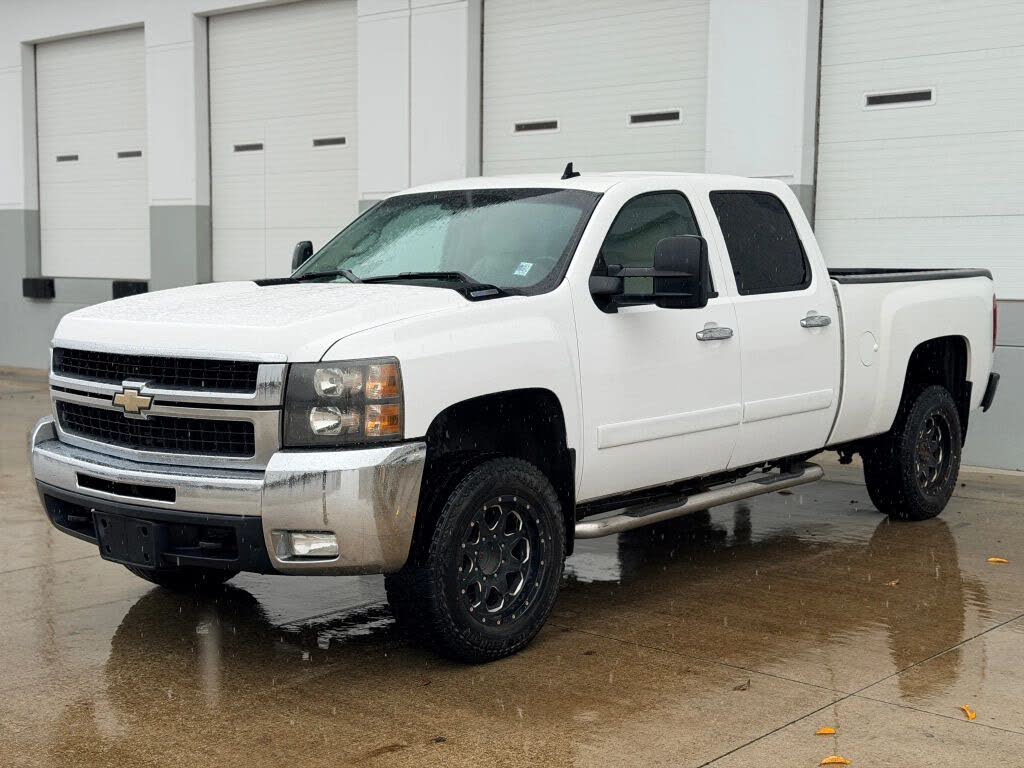 2007 Chevrolet Silverado 2500HD LTZ Crew Cab 4WD