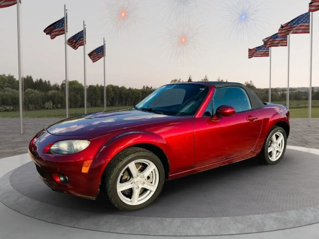 2008 Mazda MX-5 Miata Sport Hardtop Convertible