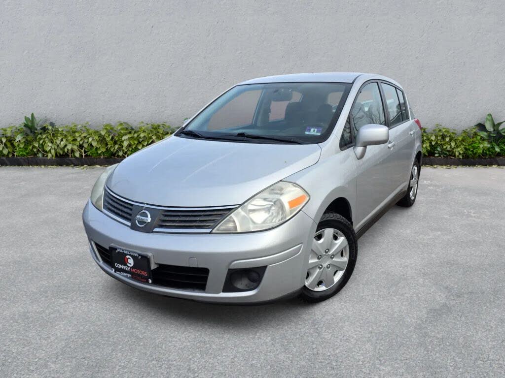 2009 Nissan Versa S 1.8