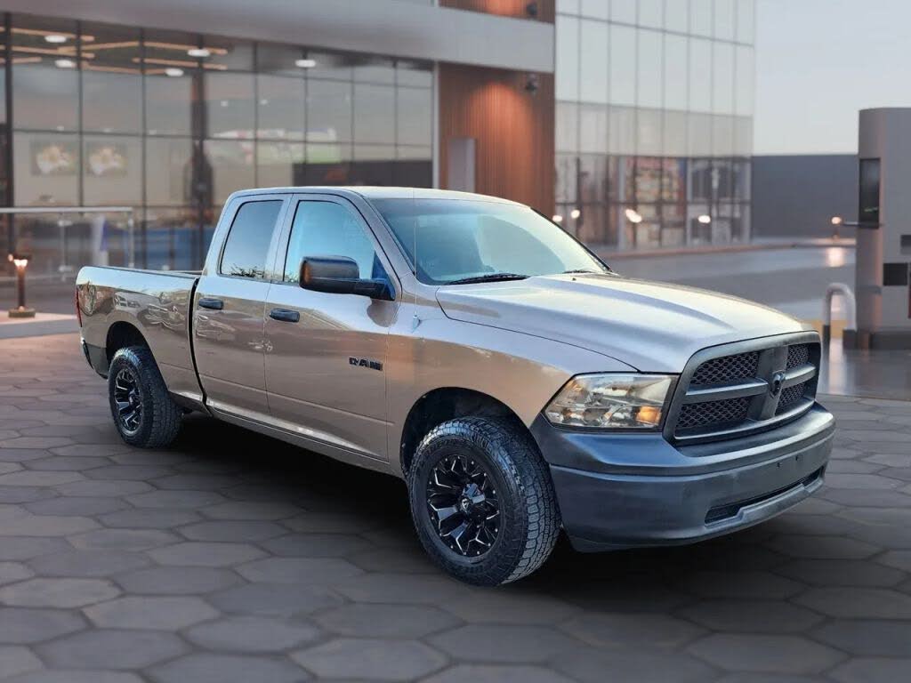 2010 Dodge RAM 1500 ST Quad Cab RWD