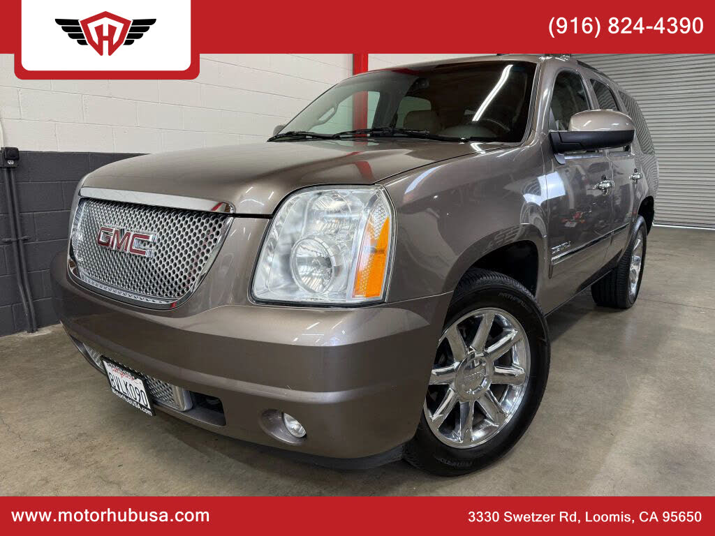 2011 GMC Yukon Denali AWD