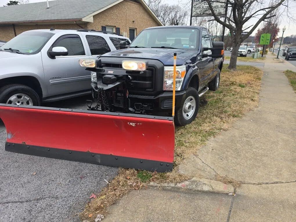2012 Ford F-250 Super Duty XL LB 4WD