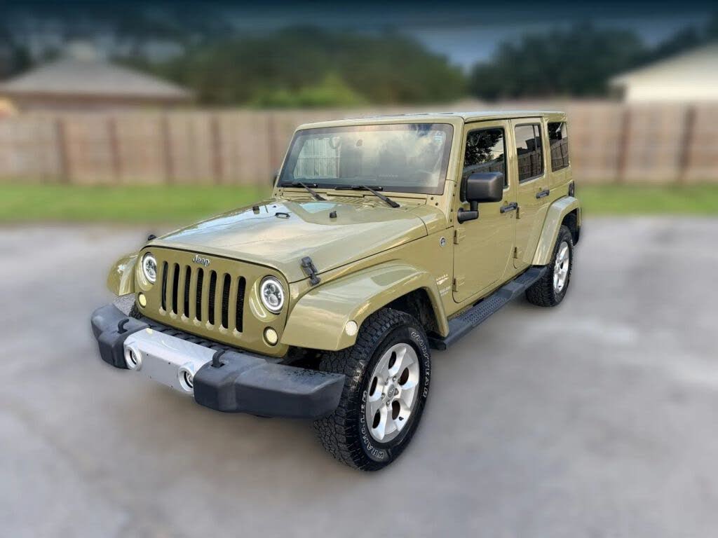 2013 Jeep Wrangler Unlimited Sahara 4WD