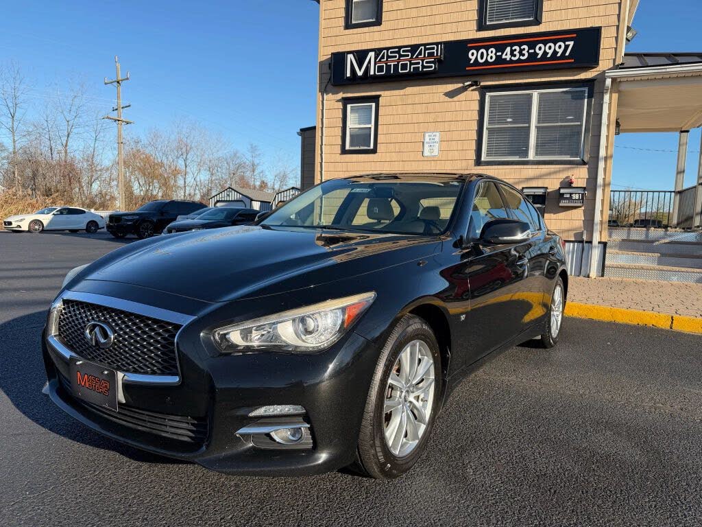 2014 INFINITI Q50 3.7 Premium AWD