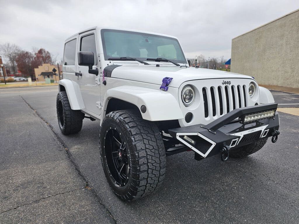 2014 Jeep Wrangler Sahara 4WD