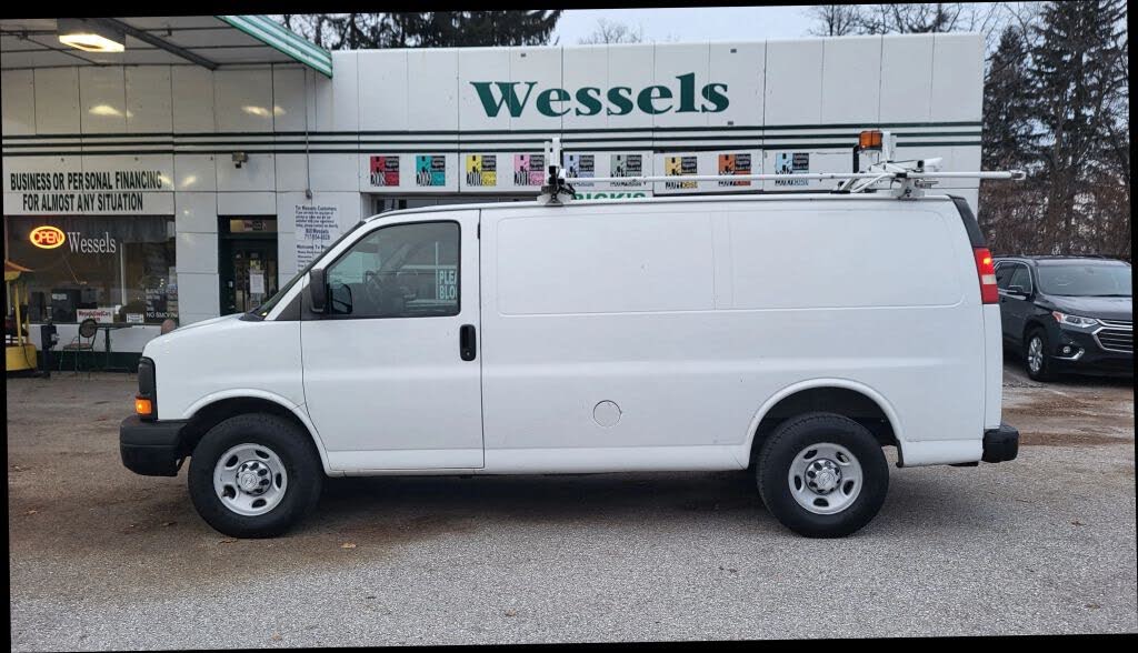 2015 Chevrolet Express Cargo 2500 RWD