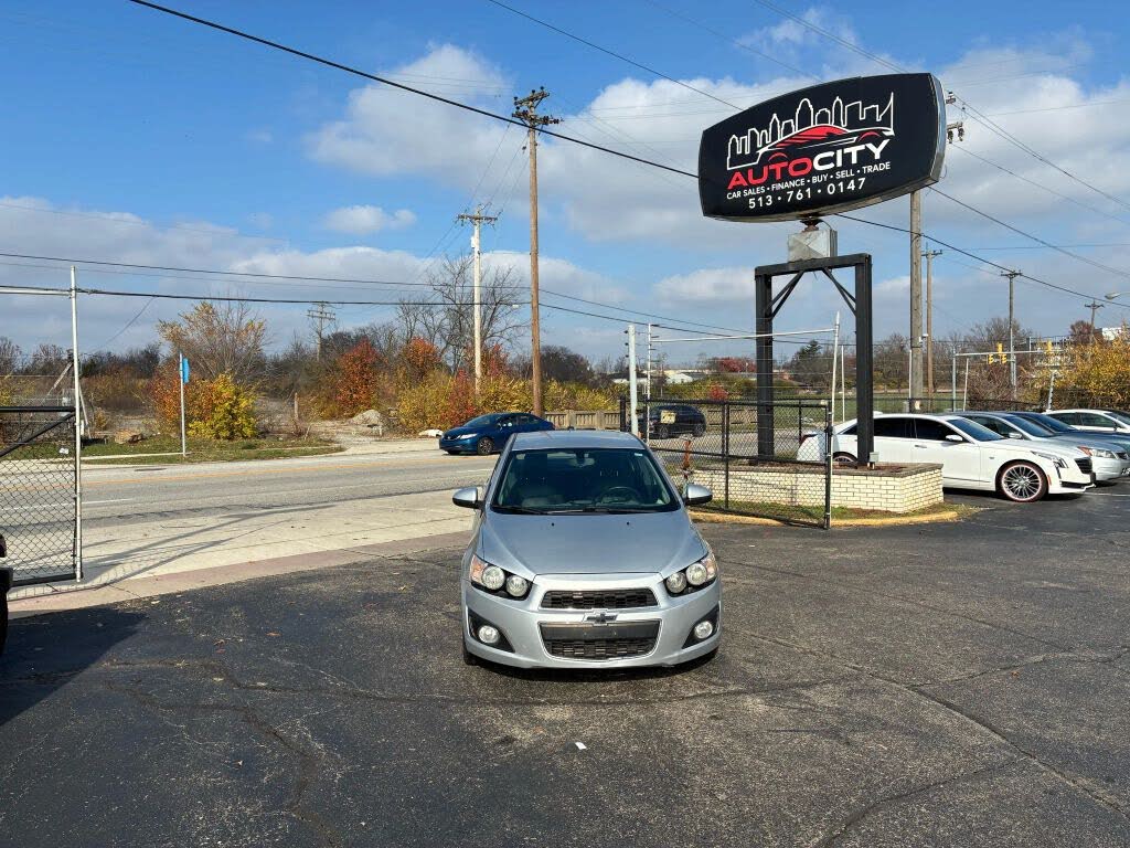 2016 Chevrolet Sonic LTZ Sedan FWD