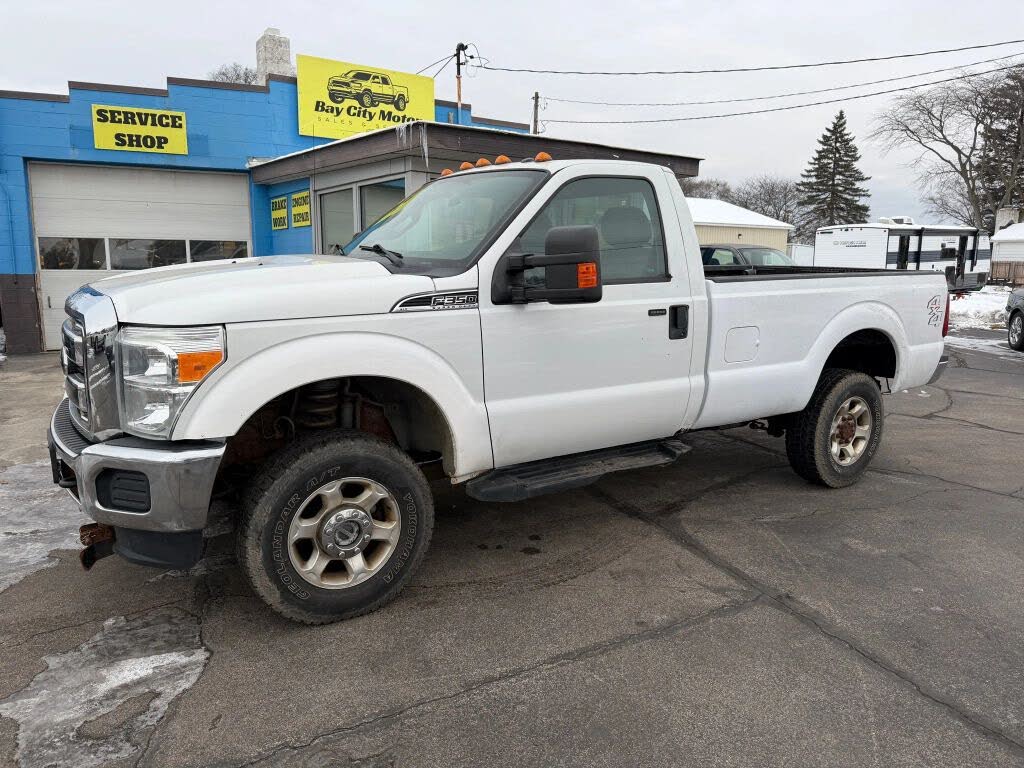2016 Ford F-350 Super Duty XLT LB 4WD