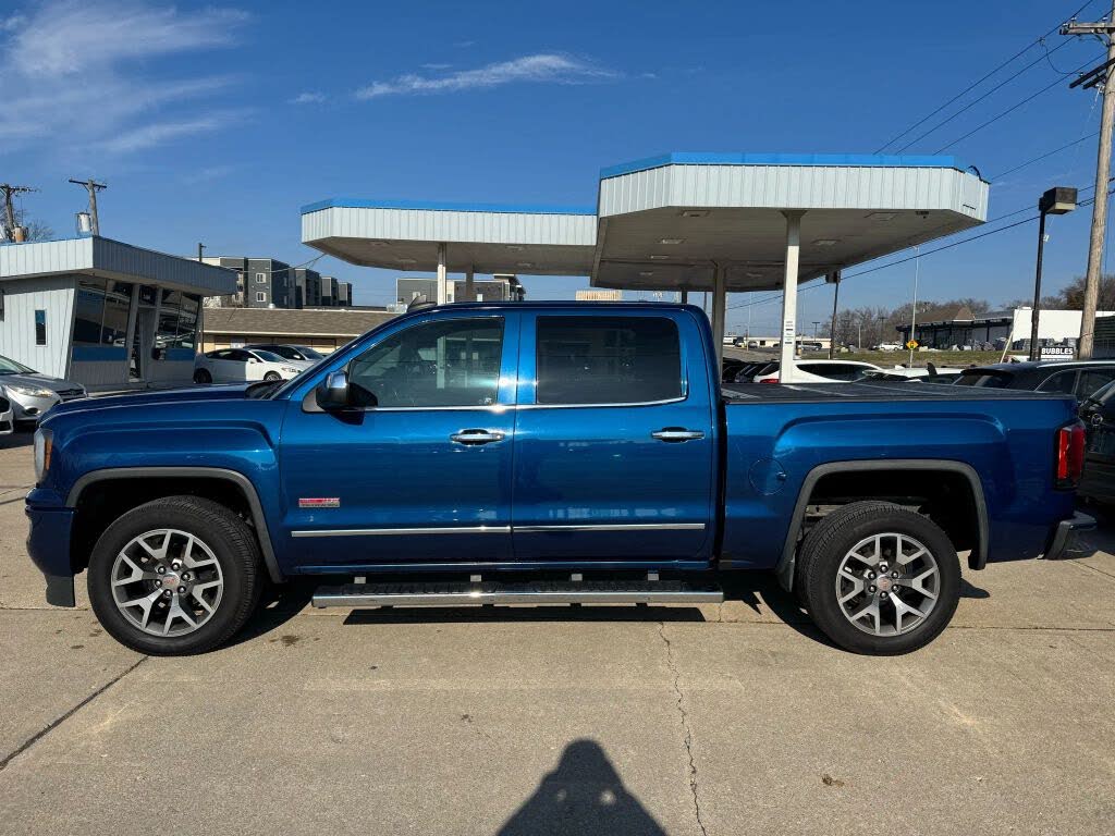 2016 GMC Sierra 1500 SLT Crew Cab 4WD