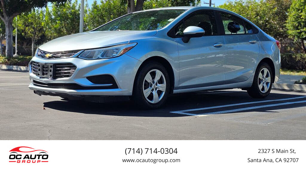 2017 Chevrolet Cruze LS Sedan FWD