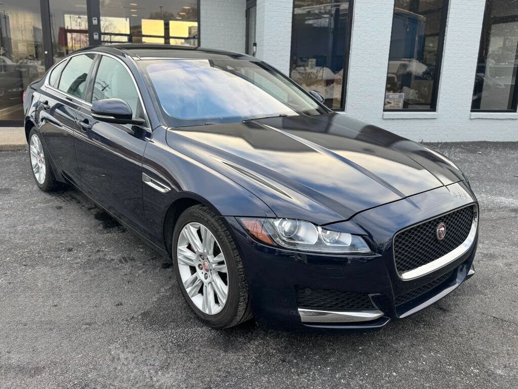 2017 Jaguar XF 35t RWD
