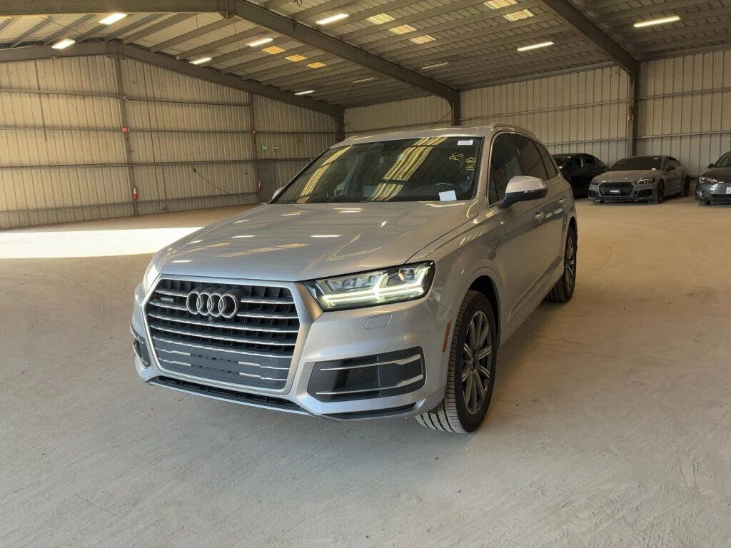 2019 Audi Q7 45 TFSI quattro SE Premium Plus