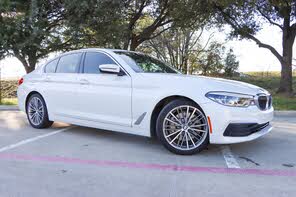 BMW 5 Series 530i Sedan RWD