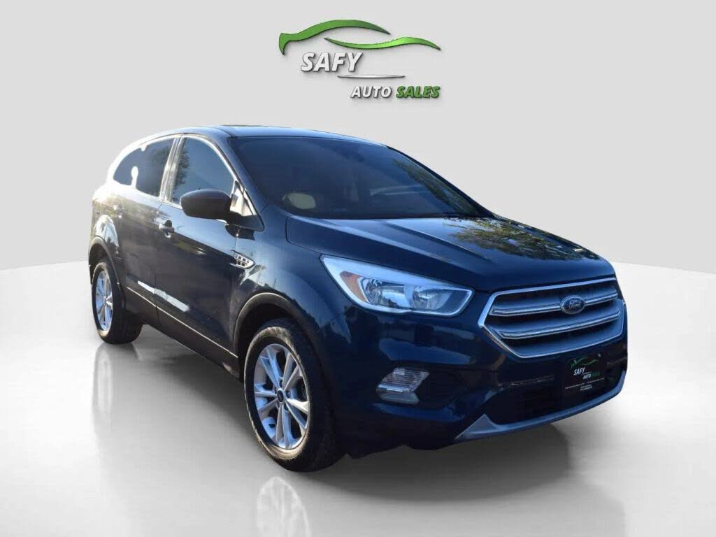 2019 Ford Escape SE FWD