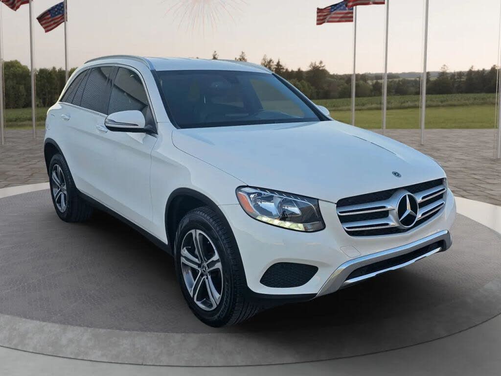 2019 Mercedes-Benz GLC 300 RWD