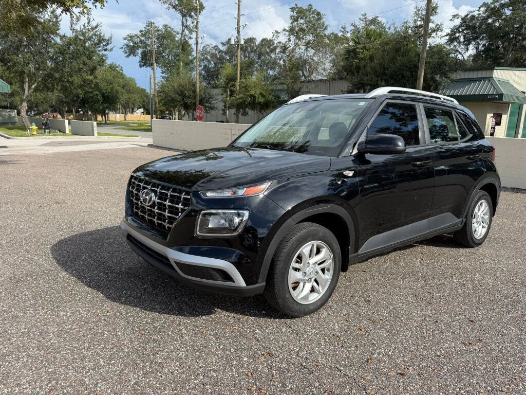 2020 Hyundai Venue SEL FWD