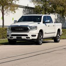 RAM 1500 Limited Crew Cab 4WD