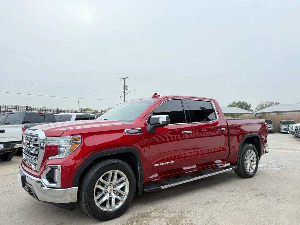 2021 GMC Sierra 1500 SLT Crew Cab 4WD
